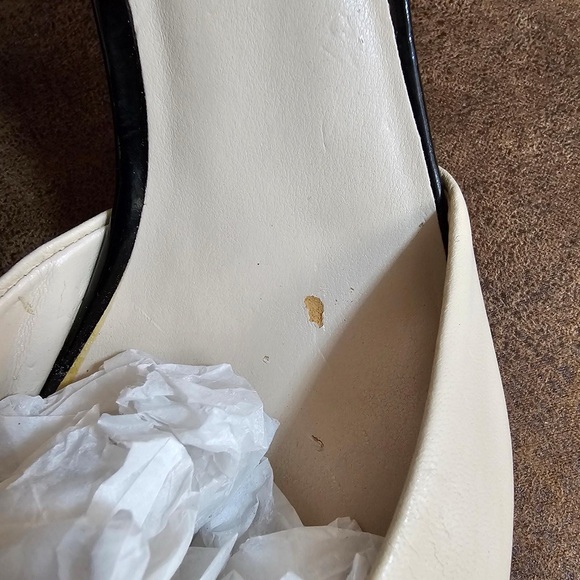 Women Leather Naturalizer High heels two tone shoes Size 8.5 - Picture 7 of 11